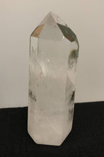 Load image into Gallery viewer, Clear Quartz Tower