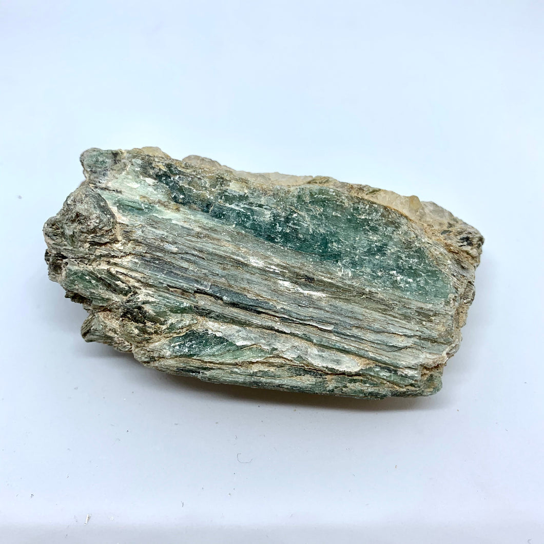 Green Kyanite (Tanz)